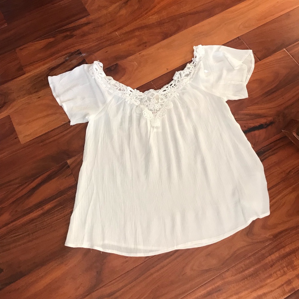 Lovely top. New from TJmax.